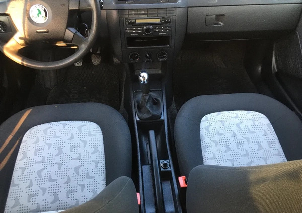 Skoda Fabia cena 7500 przebieg: 226000, rok produkcji 2004 z Sośnicowice małe 781
